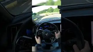 Renault | M&eacute;gane E-Tech | 2022 @Caronboard