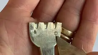 Poin&ccedil;on de la t&ecirc;te de Minerve pour l&rsquo;argent 950