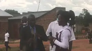 Isanga Frederic aka nabi daudi Oswazza... How can you do this (MUST WATCH)