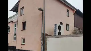 Dachinstallation einer Michl TWRE K07 Monoblock Waermepumpe