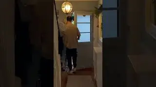 Меняю автокоррекцию для моих братьев-близнецов с &laquo;нет&raquo; на &laquo;да&raquo; 😂