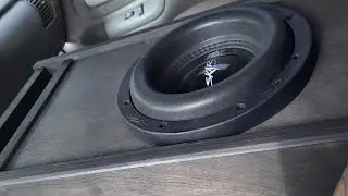 SKAR 8 INCH EVL IN A 95 K1500 *LOUD*