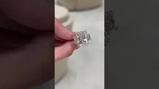 New beautiful elegant wedding ring with new Labgrown and natural diamond #ringlovers #weddingring