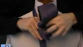 Tie the 'Pratt' (aka 'Shelby') knot
