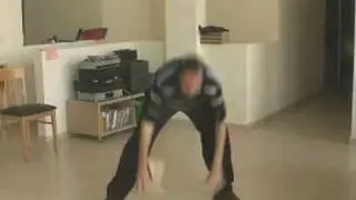 Klezmer chasidic power dance ,Yehi Razon  of Avraham Fried. Practice of yehuda schnaps ,gimzo