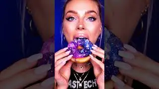 Galaxy Cyrstal Donut!🍩 💎🌌#asmr #asmreating #foodasmr #mukbang #asmrshorts #visualasmr #satisfying