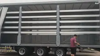 Double-hook linked curtain side semi-trailer, multifunctional curtain side trailers