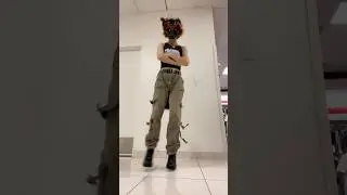 Fox does a silly little dance at macys (real not fake) #therian #furry #quadrobics #alterhuman