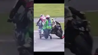 How does this even happen? During Race 2 of the 2025 British Superbike