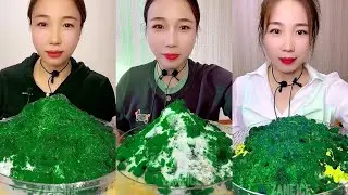 ASMR QIAN GREEN JEWELERY ICE EATING WITH MATCHA AND MILK POWDER 