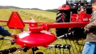 ENOROSSI DR 420 4R   přestavba ze stranového shrnovače na obraceč