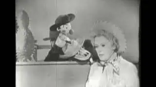 Kukla & Ollie - Hello Kukla, Ear Starch, Horseshoes Are Lucky, Yodel Blues, Just in Time 10/9-13/61