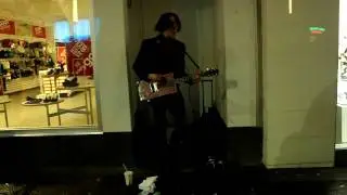 Crazy guitar street performance by DB Buxton in Vancouver (12/2/2010)