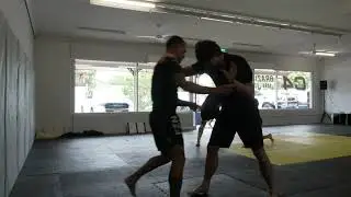 How to Play With Your Friends (Beginner Guide)