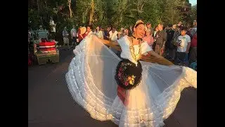 Epcot Festival of the Holidays Las Posadas Celebration full show 11/28/17