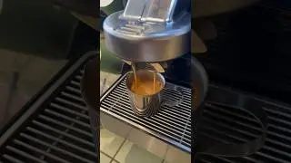 Happy September | Blank Street Coffee | Cafe vlog | Pistachio Latte