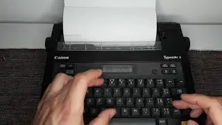 Canon Typestar 5 electric typewriter vintage