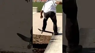 Tailslide front heel #shorts #texas #skateboarding