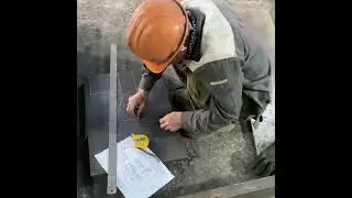 Slovenia 06: LE DANG TRUONG - Lock smith