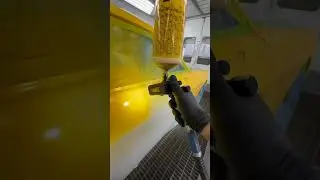 Car body Spray painting 🖌️ #shorts #youtubeshorts #painting