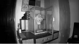 Haunting moment Second World War ventriloquist doll Blinks!