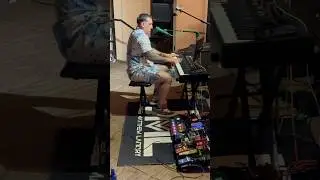 &ldquo;Ain&rsquo;t no Sunshine&rdquo; piano solo @ The House in Show Low, AZ #funkypiano #livelooping