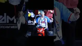Han Jisung rode a small motorcycle during the fan meeting🏍🐿🤣 #hanjisung #skzfanmeeting