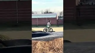 Warm in January🚲 Means bmx in January🤘fypシ #bmxlife #bmx #pumptrack #bmxbike #fupシ #8yearsold #ride