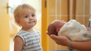 🤯 This Toddler Broke the Internet