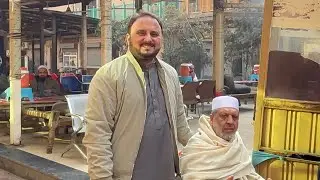 Nisaar Charsi Tikka | Namak Mandi | Peshawar | KPK | Famous place in Peshawar | Travel with Naveed