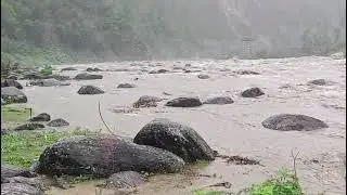 Khoobsurat Nazare #Mountains #River #mountain slide #viralvideo