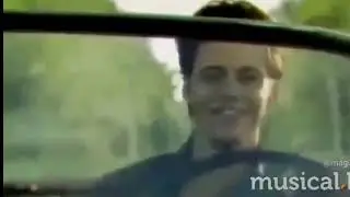 Bill Skarsgård|Happy birdnay!❤ #BillSkarsgard
