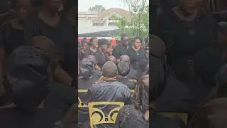 DADDY LUMBA&rsquo;s kids greeting guests at his residence. #africanlegends #ghanaculture #riplegend