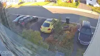 SPEEDER ASSHOLE COMPENSATING FOR SOMETHING WITH A BIG TRUCK.