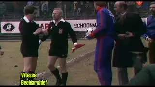 Joop Heezen vs Barry Hughes ✮  Vitesse Beeldarchief