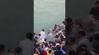 Gurudev taking Dip in Ganga at Rishikesh Divine Moment