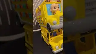 COCOMELON LEARNING BUS / YELLOW SCHOOL BUS  #shortsfeeds  #trending  #moonbugentertainment