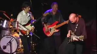 Eric Johnson Jams with Van Wilks, David Sebree and Carson Brock for a good cause