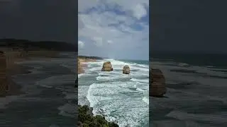 Scene from a 12 Apostles via the Great Ocean Road | Travel | Visit Victoria #travel #visitvictoria