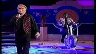 Freddie Starr - Unchained Melody