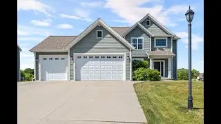 2872 Woodland DrJackson, WI 53037
