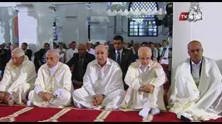 بن صالح وتبُون وبُوحجة يُؤدُونَ صلاة عيد الفطر المُبارك بالمسجد الكبير في العاصمة