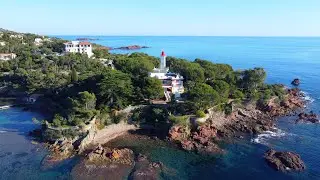 De la rade d'Agay au Cap Roux en passant par l’île des vieilles.