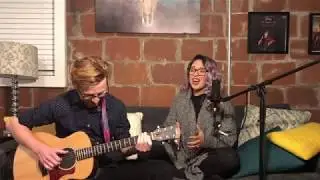 Delicate - Taylor Swift (LIVE Acoustic Cover) - Barefoot Traveler