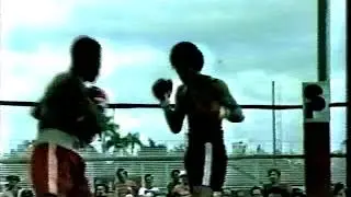 Sammy Serrano vs Julio &ldquo;Diablito&rdquo; Valdez