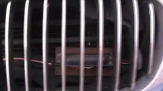 Laserst&ouml;rer gegen Laserpistolen versteckt im K&uuml;hlergrill eines BMW