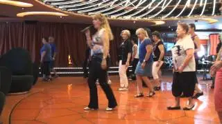 Why Wait !! -- Présentée par Martine à la Croisière