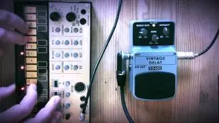 Korg Volca Keys - Jam Session #5 - Live Looping with Behringer VD 400 Pedal