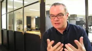 How to harness private experience on a public scale | Seb Chan