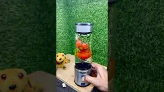 Crush This Tomato 🍅Puree in a Blender #blender #trending #shorts #ytshorts #tomato #tomatoes